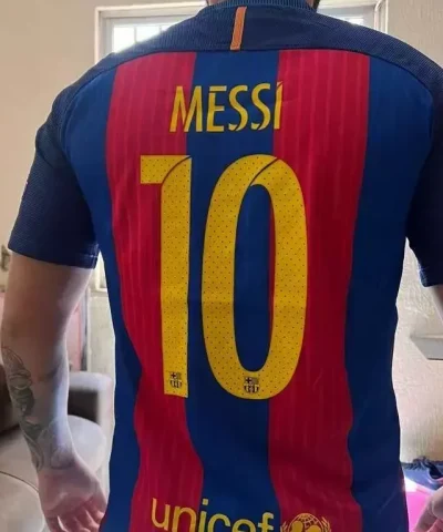 GolBox - Camiseta Messi Colecionador Jovem